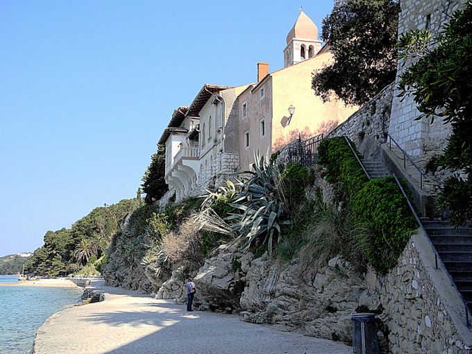 STADT RAB>Strandpromenade