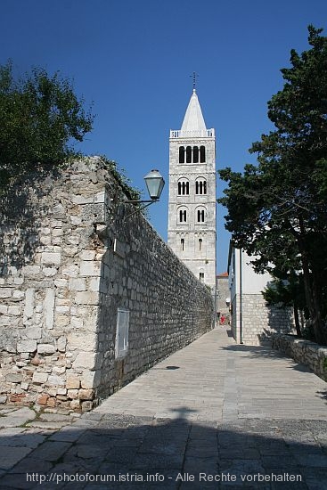 RAB > Kathedrale Maria-Himmelfahrt > Glockenturm