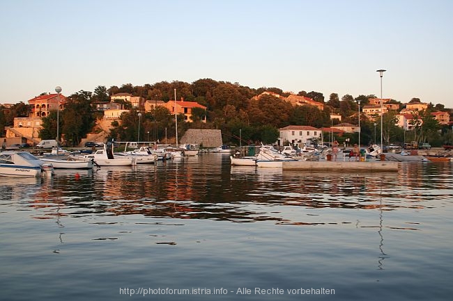 LOPAR > Bucht Lopar > Hafenpanorama