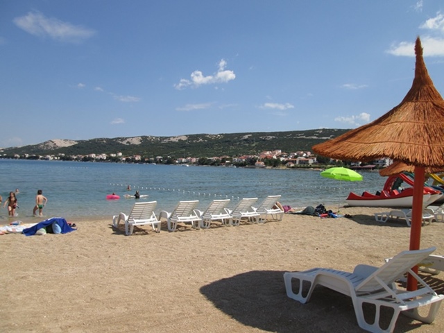 19.._IMG_0085Strand_von_Stara_Novalja.jpg