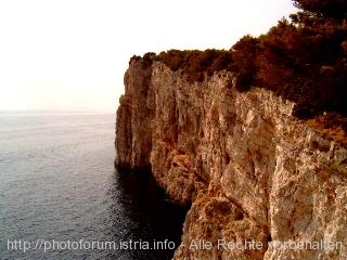 NATURPARK TELASCICA > Steilküste > Klippen