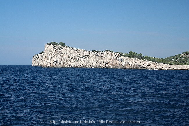 NATURPARK TELASCICA > Steilküste > Klippen