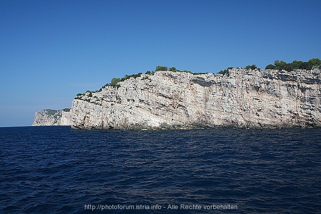 NATURPARK TELASCICA > Steilküste > Klippen