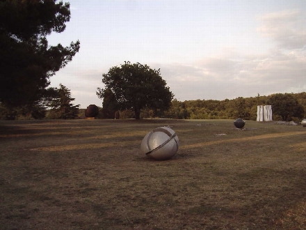 VRSAR > Skulpturen-Park