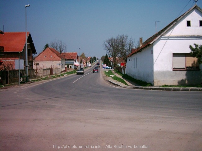 JARMINA > Straßenkreuzung