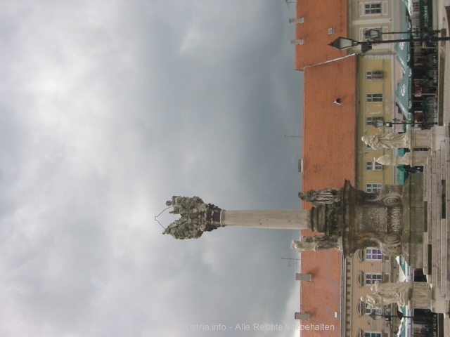 OSIJEK > Tvrdja > Pestsäule