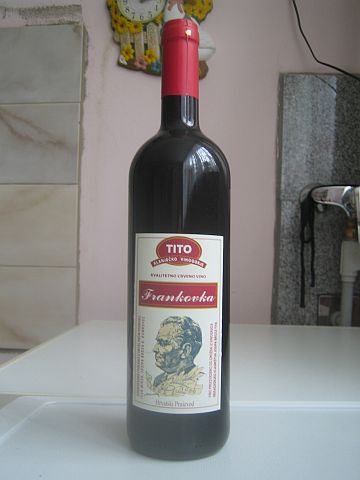 Rotwein Tito