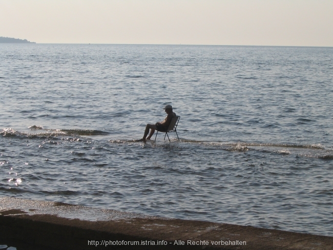 FAZANA > Stadtstrand > Ruhiges Plätzchen