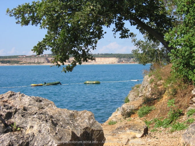 Porec - Lanterna Strandblick auf Novigradbucht