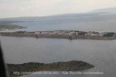 Im Anflug auf Omisalj