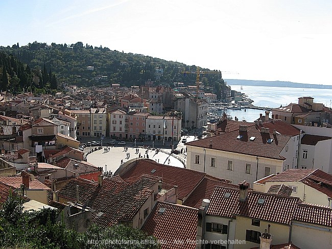 PIRAN > Platz Tartini > Ausblick bei der Kirche Sankt Georg