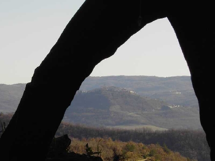 MOTOVUN > Panorama > Blick von Piemonte