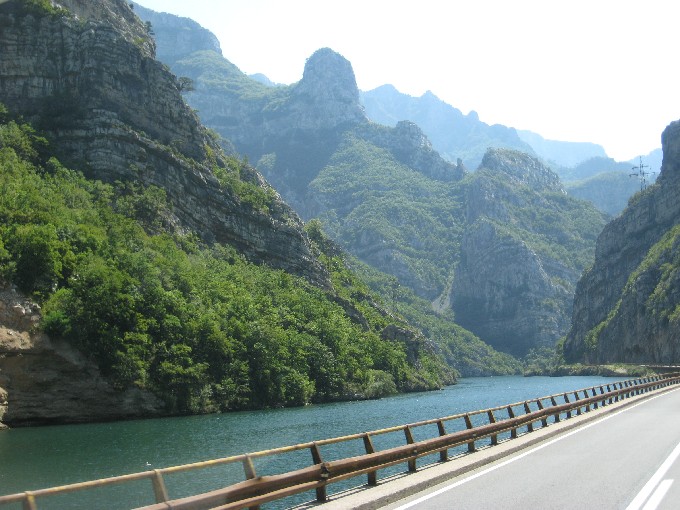 Neretva vor Mostar