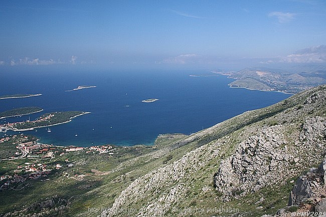 KONAVLE > Berg Strazisce > Blick über die Bucht Zupski