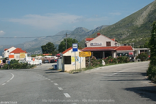 ZVEKOVICA > Konavle Abzweig nach Pridvorje und Duba