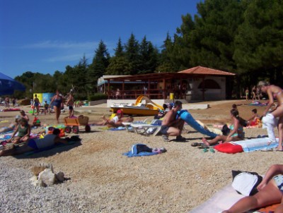 POREC > Borik > Strand beim Hotel Zagreb