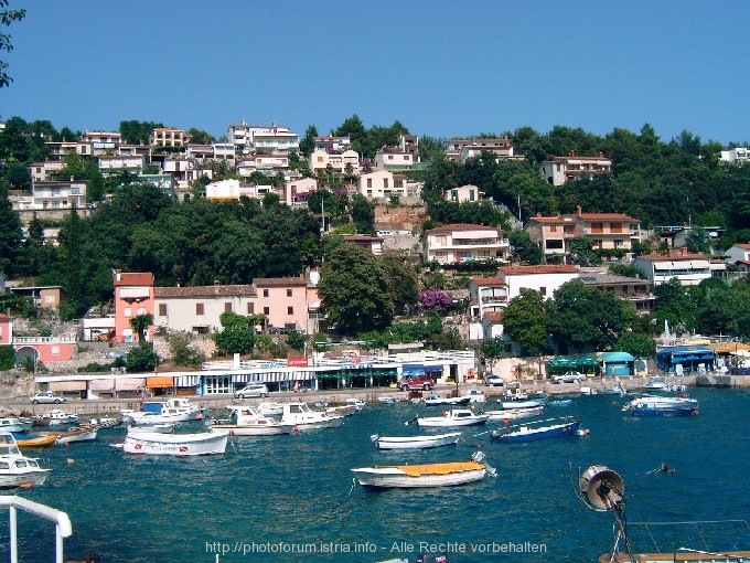 Rabac > Hafen > Promenade