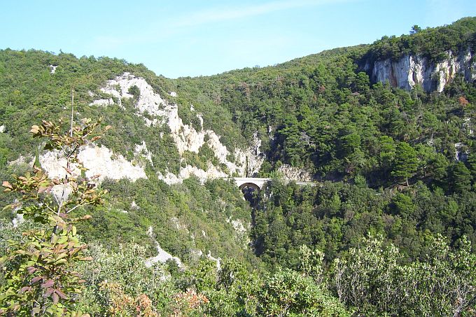 RABAC > Ausblick von der Kapellenruine Sv. Hadrian