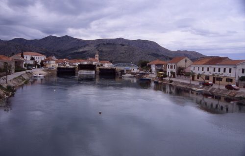 OPUZEN > Panorama - Mala Neretva