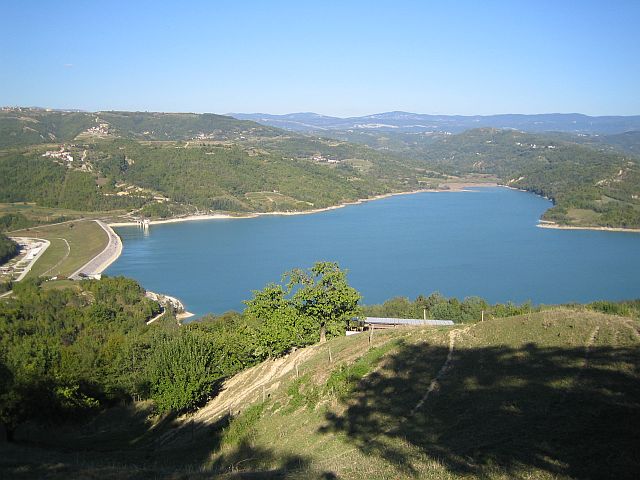 Butoniga Jezero