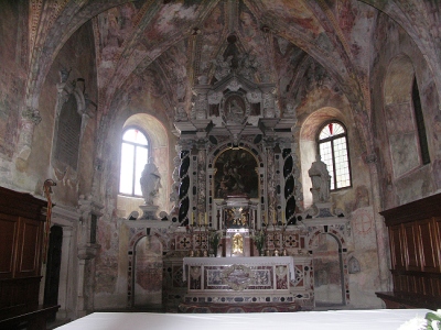 PAZIN > Pfarrkirche Sveti Nikola > Altar