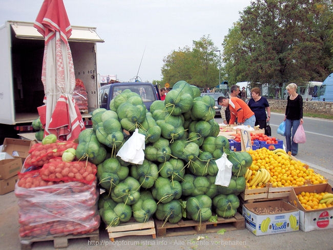 Vodnjan >Bauernmarkt 8