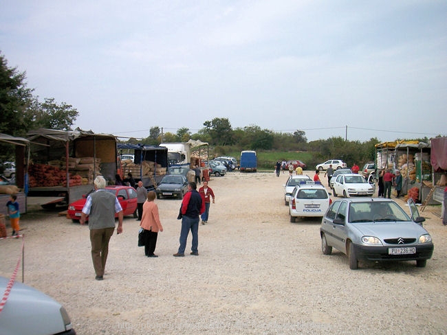 Vodnjan >Bauernmarkt 10