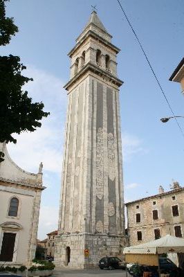 VODNJAN > Campanile der Basilika Sv. Blaz