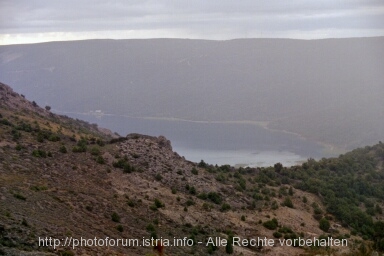 Otok CRES > Vransko Jezero > Rund um den Vransko Jezero