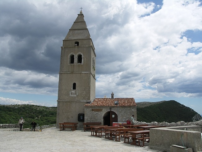 Otok CRES > Lubenice > Glockenturm