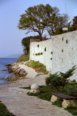 Otok CRES > Osor > Stadtmauer