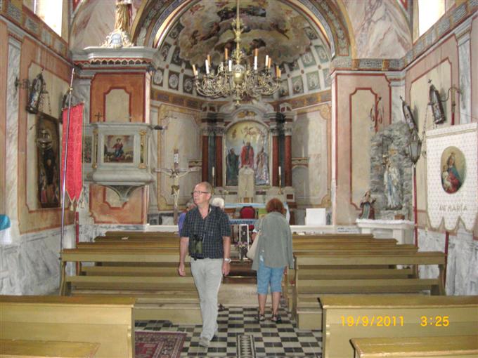 brdo_kirche_innen1.jpg