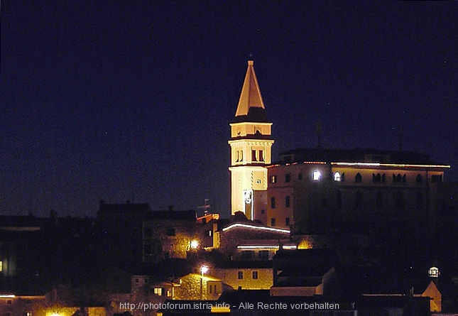 Vrsar > Sv. Martin bei Nacht