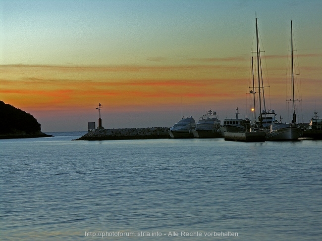 Abendstimmung >Vrsar Hafen