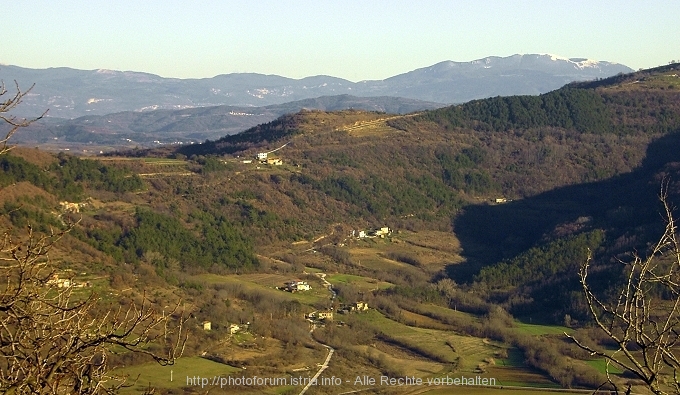 MOTOVUN > Ausblick von Motovun