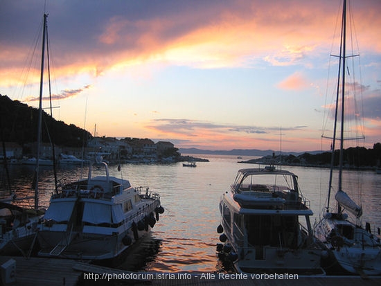 2007-09 > 3. BRONZE < Lucky > LASTOVO > Abendstimmung