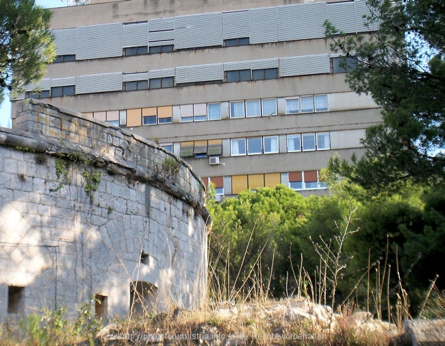 PULA > Fort Casioni vecchi (Monte Paradiso)