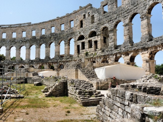 Die Arena im Mai 2009 3