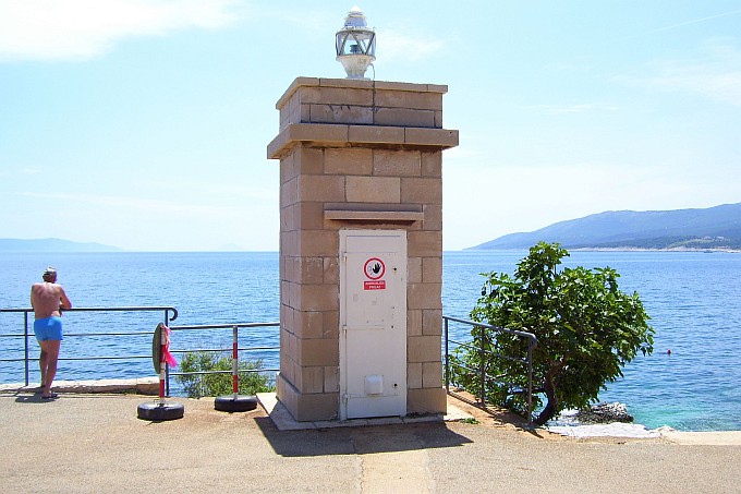 RABAC > Wanderung zum Strand Bounty_06 > Leuchtturm