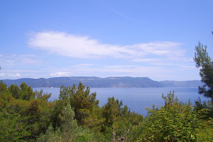 RABAC > Wanderung zum Strand Bounty_11 > Blick auf Cres