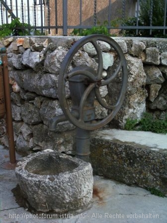 Brunnen in Beli