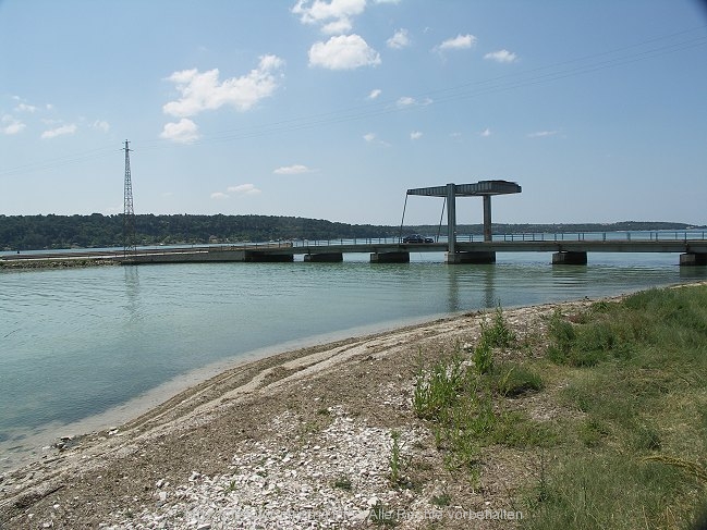 MIRNAMÜNDUNG > Brücke zur Bucht Tar und Bucht Mirna