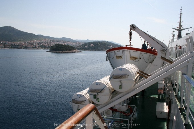 FAEHRE > Von Stari Grad nach Korcula 9