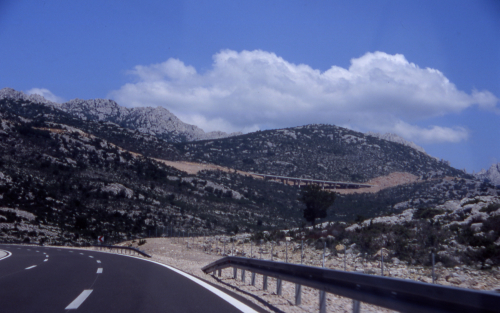 A1 > Velebit > Autobahnbrücke