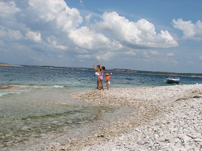 Kinder am Strand