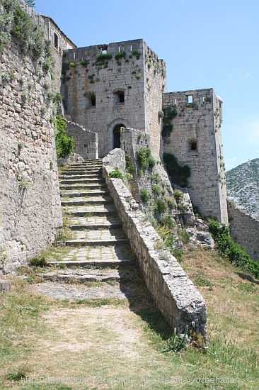 FESTUNG KLIS > Drittes Tor mit Seitenturm