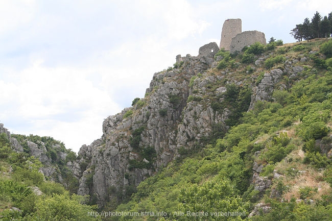 DRNIS > Ruine oberhalb der Cikola