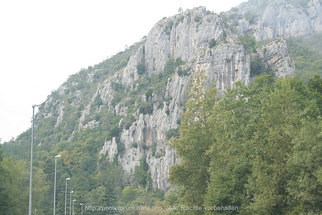 ISTARSKE TOPLICE > Bergblick