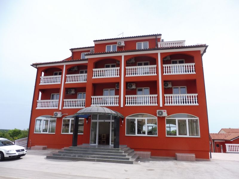 Liznjan Hotel Livadic