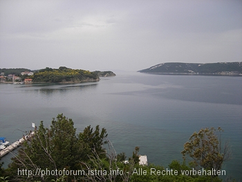 Supetarska Draga > Blick vom Stiegenwirt 3